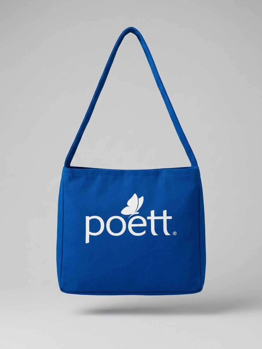 Bolso azul con logotipo blanco de Poett